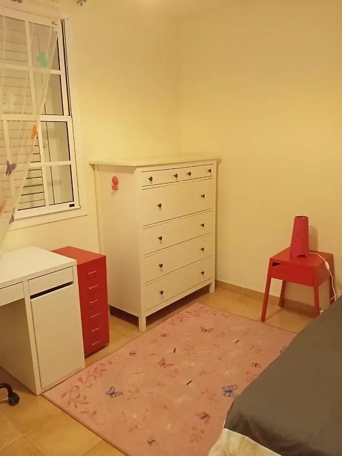 Cheerful 3 Bedroom Town House With Garage Tegueste Сasa de vacaciones